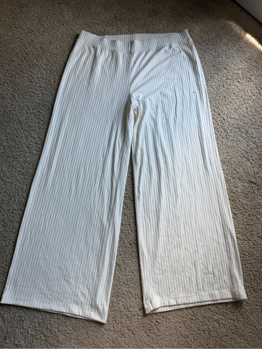 American Eagle Cream Ribbed Wide-Leg Knit Pants